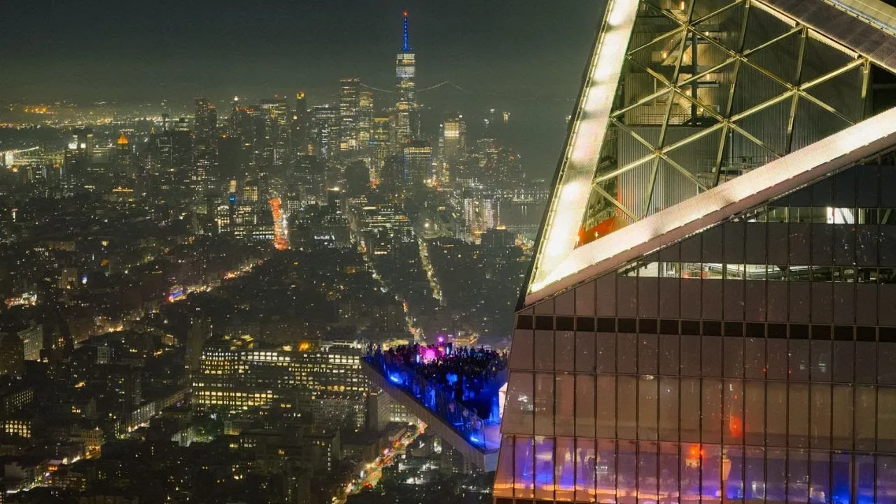 Riordan @ Marquee Skydeck (Manhattan, NY)